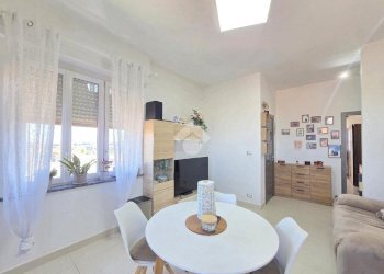 Three-room apartment Via Givoletto, Alpignano - photo 6