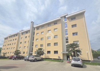 Three-room apartment Via pianezza, Alpignano - photo 1