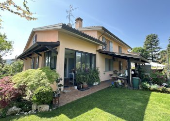Facciata - Villa Via Andrea Costa, Casalfiumanese - foto 7