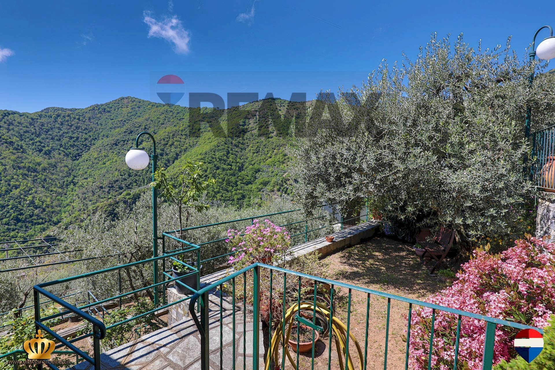 Independent house Passo Campetti, 13
Testana, Avegno - photo 2