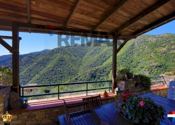 Independent house Passo Campetti, 13 
 Testana, Avegno - photo 10