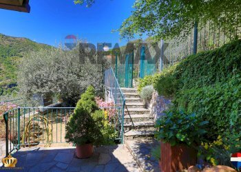 Independent house Passo Campetti, 13 
 Testana, Avegno - photo 19