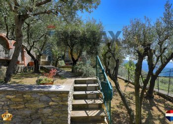Independent house Passo Campetti, 13 
 Testana, Avegno - photo 30