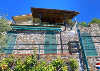 Independent house Passo Campetti, 13 
 Testana, Avegno - photo 35