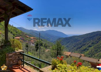 Independent house Passo Campetti, 13 
 Testana, Avegno - photo 40