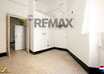 Apartment Salita degli angeli, 9 
 Di Negro, Genova (neighborhood San Teodoro) - photo 10