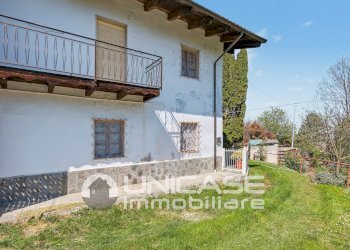 Facciata - Casa semi indipendente Via Bassa, 26, Bagnolo Piemonte - foto 45