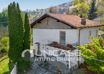 Facciata - Casa semi indipendente Via Bassa, 26, Bagnolo Piemonte - foto 49