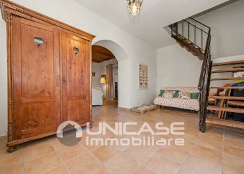 Soggiorno - Casa semi indipendente Via Bassa, 26, Bagnolo Piemonte - foto 9