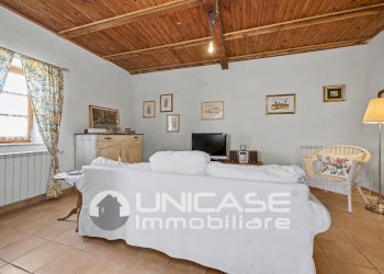 Soggiorno - Casa semi indipendente Via Bassa, 26, Bagnolo Piemonte - foto 5
