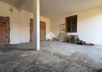 Portion of a house via miserabili, Budrio - photo 28