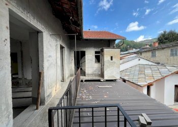 Two-room apartment Via Giuseppe Verdi, Barge - photo 5