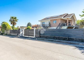 Quadrilocale Appartamento in villa Via Roma, Rivalta di Torino - foto 3