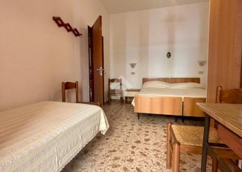 Two-room apartment Viale Raffaello Sanzio, Cesenatico - photo 10