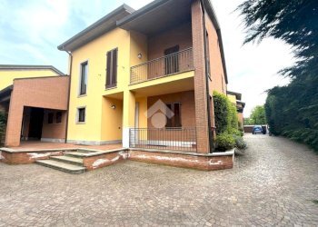Villa Via Giuseppe Verdi, Trecate - photo 9