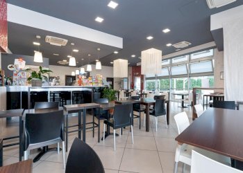 Cafeteria - Cold Bar via Sommariva, 123, Carmagnola - photo 1