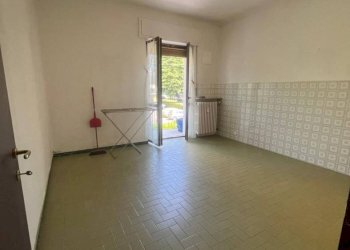 Two-room apartment Via Casteldelfino, hamlet Madonna dell'Olmo, Cuneo - photo 3