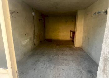 Two-room apartment Via Casteldelfino, hamlet Madonna dell'Olmo, Cuneo - photo 11