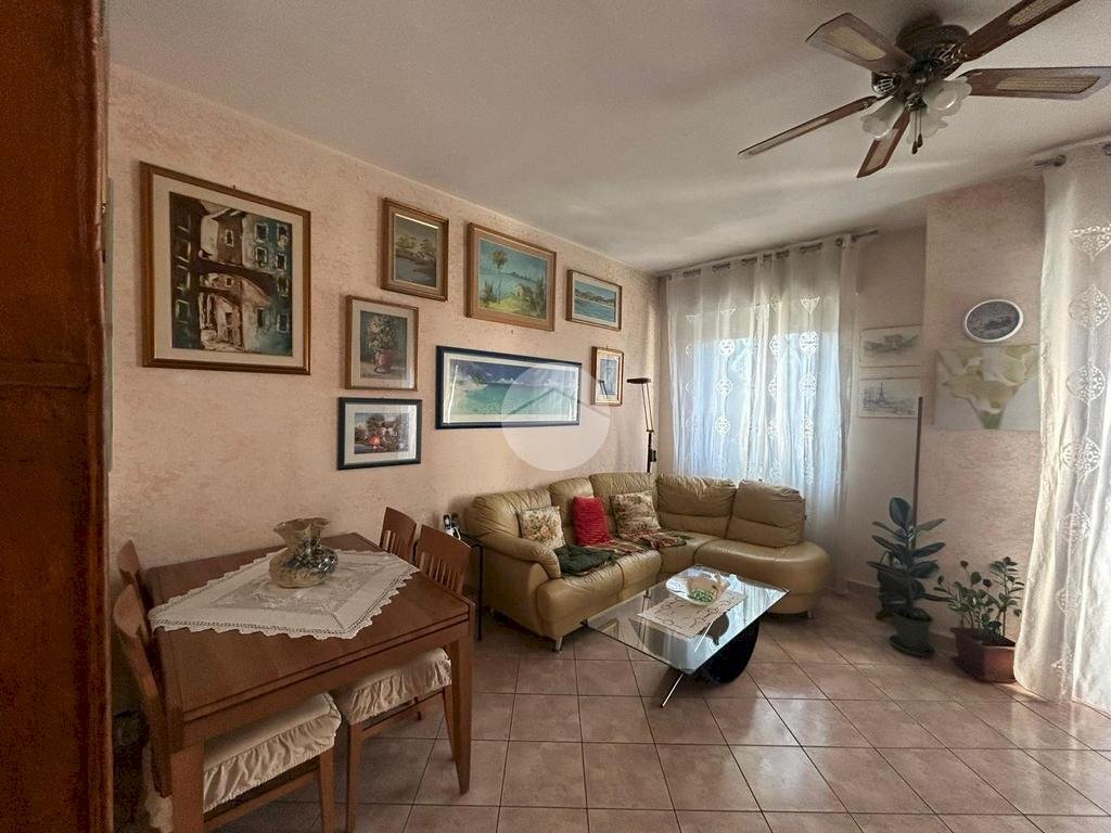 Three-room apartment Via Capinera, Milano (neighborhood Inganni) - photo 2