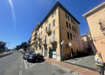 Apartment Via trento, Imperia - photo 11