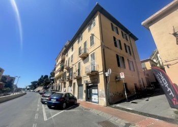 Apartment Via trento, Imperia - photo 14
