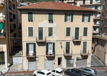 Apartment Via trento, Imperia - photo 14