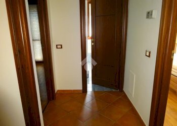 Three-room apartment Via Muddy Waters, Ferrara - photo 10