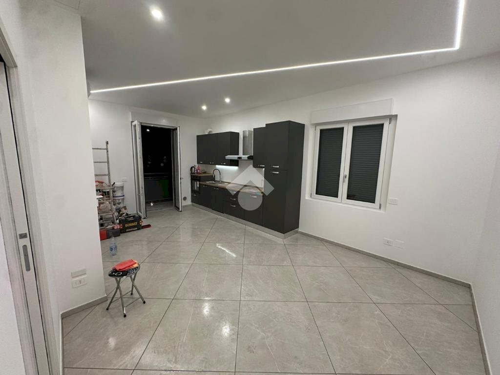 Three-room apartment Via Alessandro Volta, Pero - photo 2