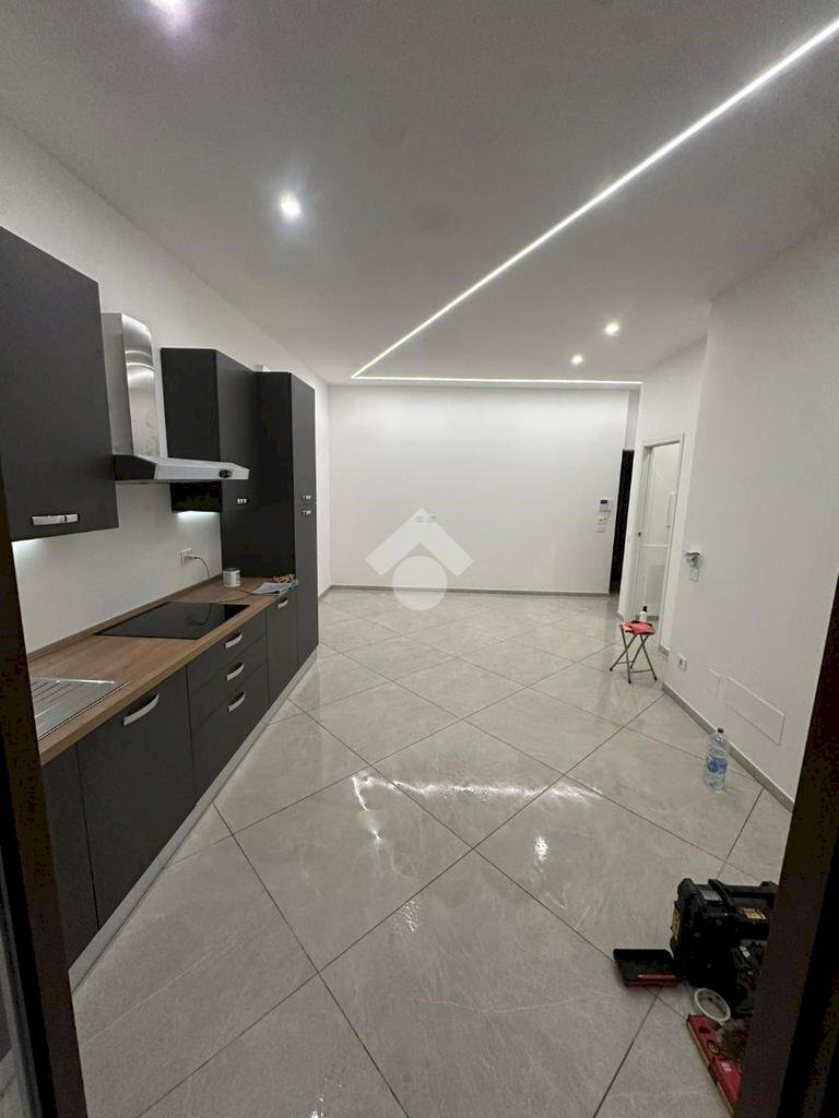 Three-room apartment Via Alessandro Volta, Pero - photo 3