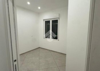 Three-room apartment Via Alessandro Volta, Pero - photo 7