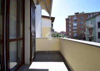 Three-room apartment Via Piacenza, Cologno Monzese - photo 8