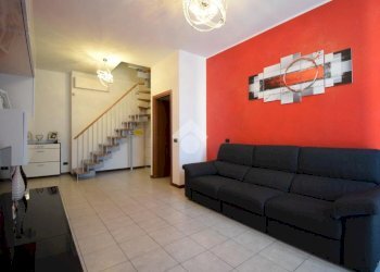 Three-room apartment Via Piacenza, Cologno Monzese - photo 12