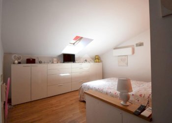 Three-room apartment Via Piacenza, Cologno Monzese - photo 27