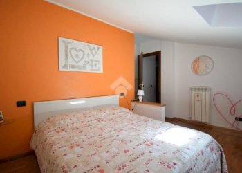 Three-room apartment Via Piacenza, Cologno Monzese - photo 32