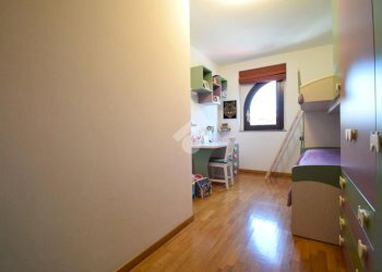 Three-room apartment Via Piacenza, Cologno Monzese - photo 38