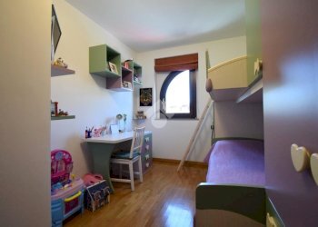 Three-room apartment Via Piacenza, Cologno Monzese - photo 40