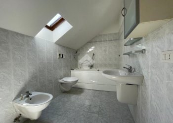 Attic Piazza Caracco, Cassinasco - photo 18
