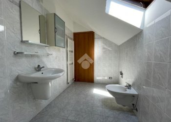 Attic Piazza Caracco, Cassinasco - photo 19