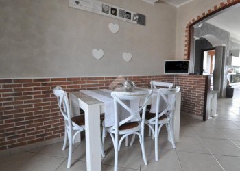 Four-room apartment Settimo Torinese, Settimo Torinese - photo 11