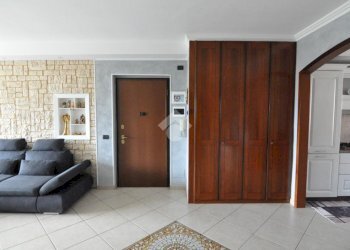 Four-room apartment Settimo Torinese, Settimo Torinese - photo 15