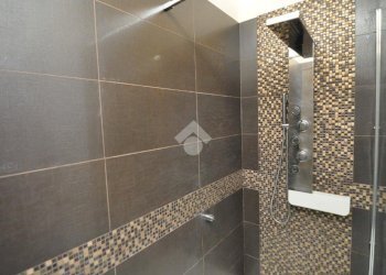 Four-room apartment Settimo Torinese, Settimo Torinese - photo 32