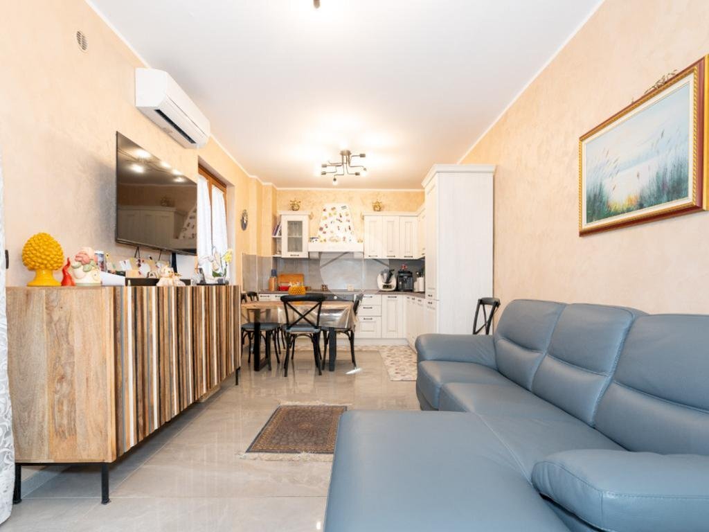 Three-room apartment Via Val della Torre, Alpignano - photo 3
