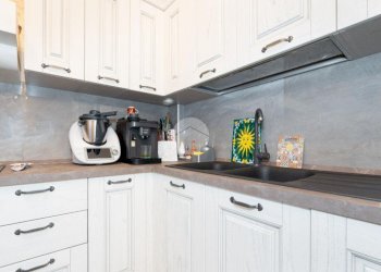 Three-room apartment Via Val della Torre, Alpignano - photo 4