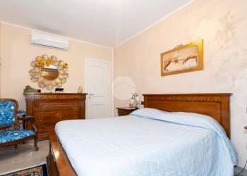Three-room apartment Via Val della Torre, Alpignano - photo 8