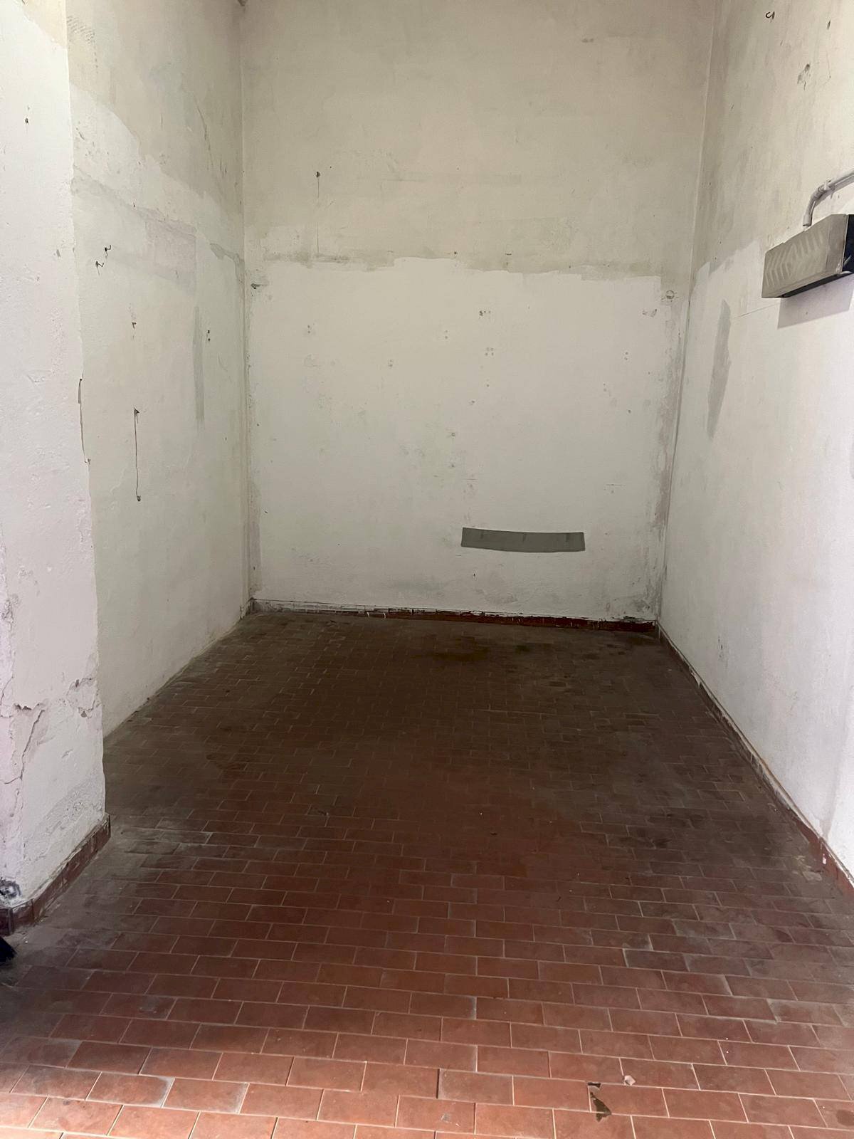 Foto 2 - Box via biga
 
24R, Genova - foto 2