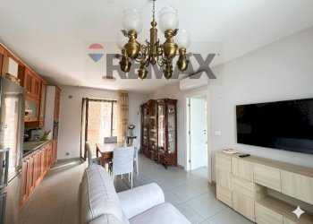 Sala da pranzo - Three-room apartment Afragola - photo 6