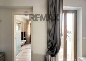 Hall / corridoio - Three-room apartment Afragola - photo 13