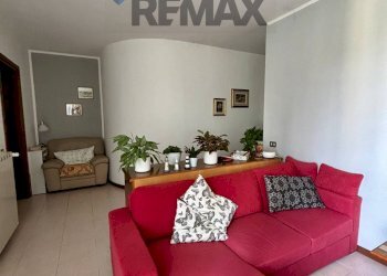 Soggiorno - Two-room apartment Via don Ravazzi
 
29, Cassinetta di Lugagnano - photo 8