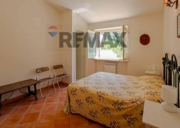 Camera / camera da letto - Casa semi indipendente Via Dei Biancospini
 
18, Castellaneta - foto 7