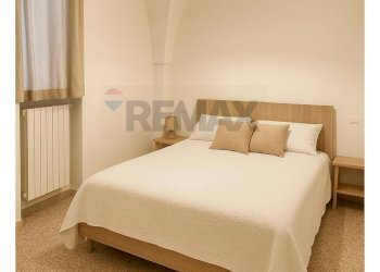 Camera / camera da letto - Quadrilocale Piazza Vittorio Emanuele III
 
21, Cisternino - foto 18